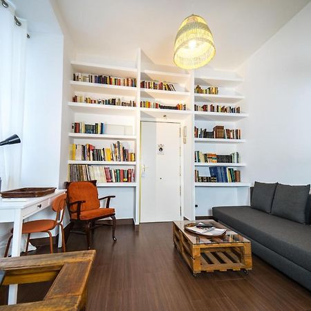 Singular Apartamento En Delicias By Bebalmy Madrid Exterior photo